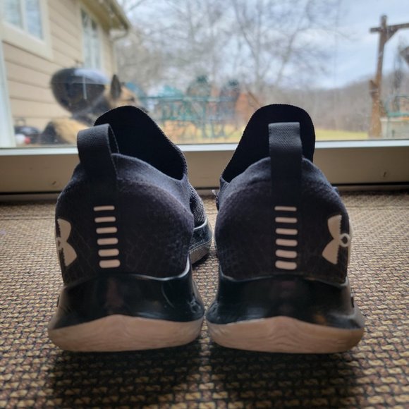 Under Armour Flow Running Shoes - Picture 3 of 5